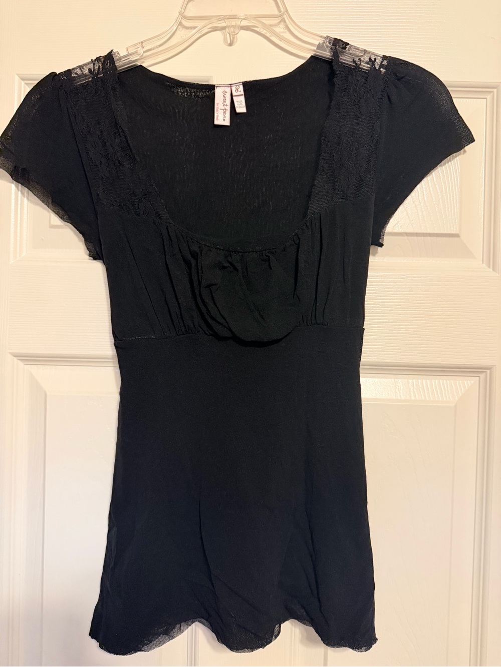 Sweet Pea Black Mesh/Lace Top L
